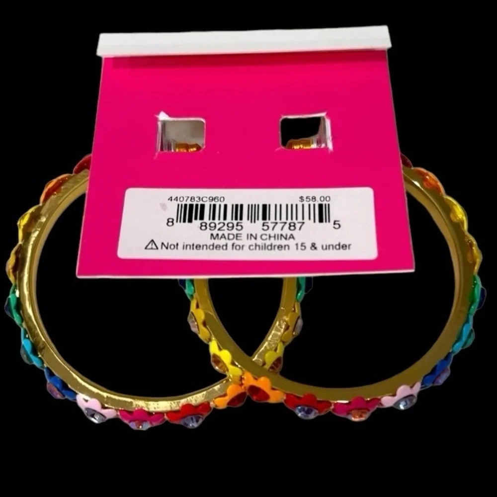 BETSEY JOHNSON One Love 3D Rainbow PRIDE Flower Blossom Hoop Earrings NEW NWT - Picture 9 of 11